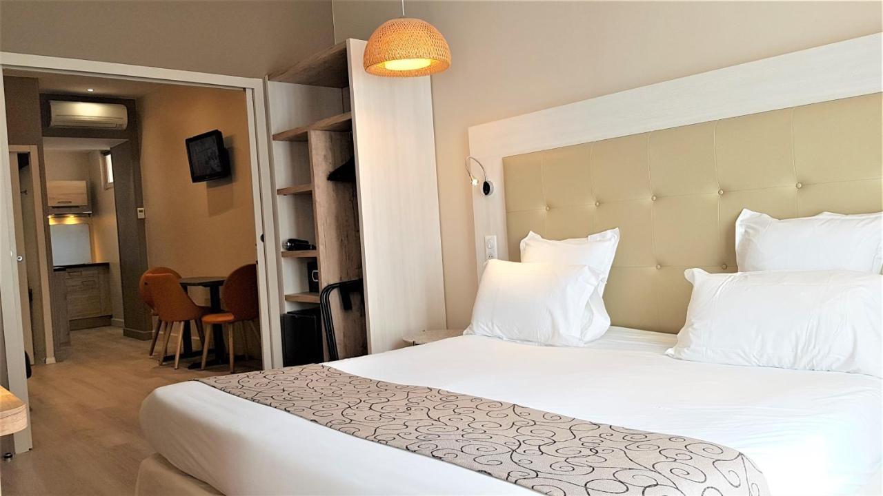 Hotel Montaigne 사흘라 라 카네다 외부 사진