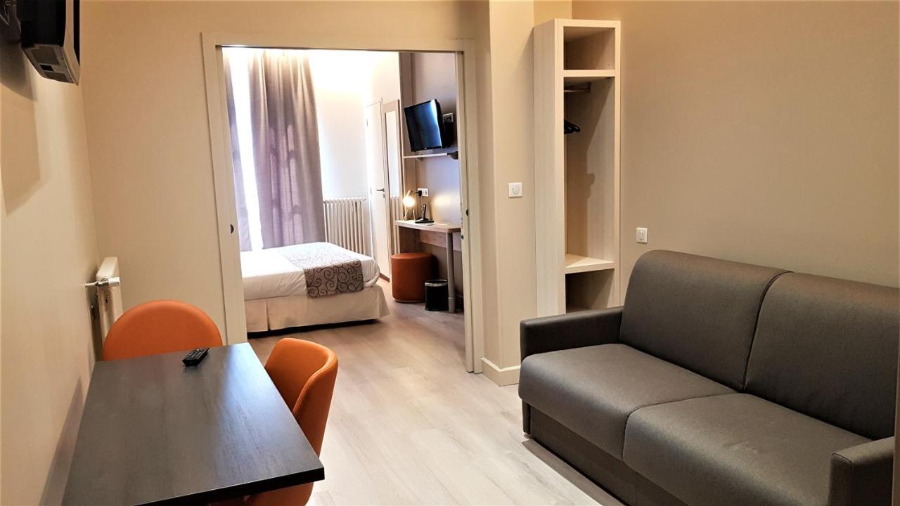 Hotel Montaigne 사흘라 라 카네다 외부 사진