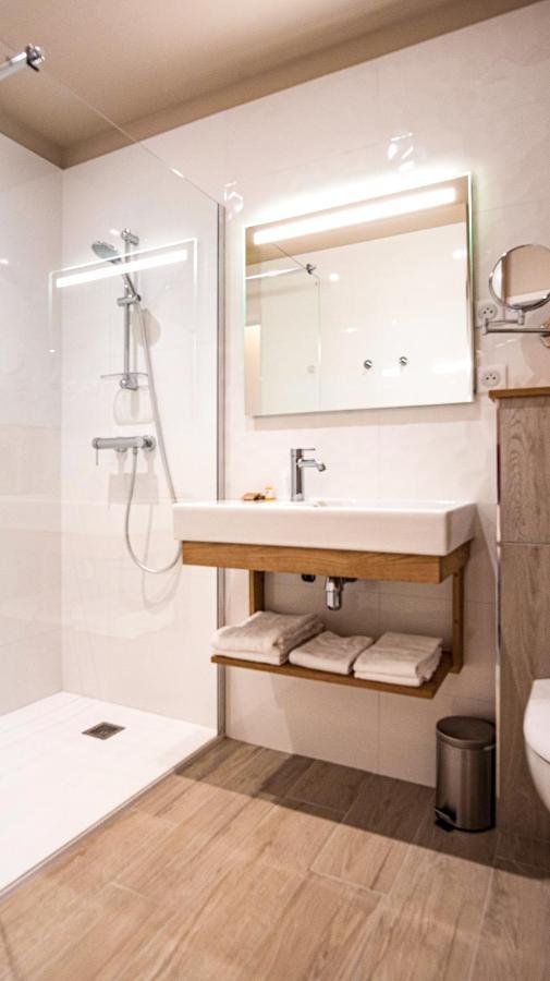 Hotel Montaigne 사흘라 라 카네다 외부 사진