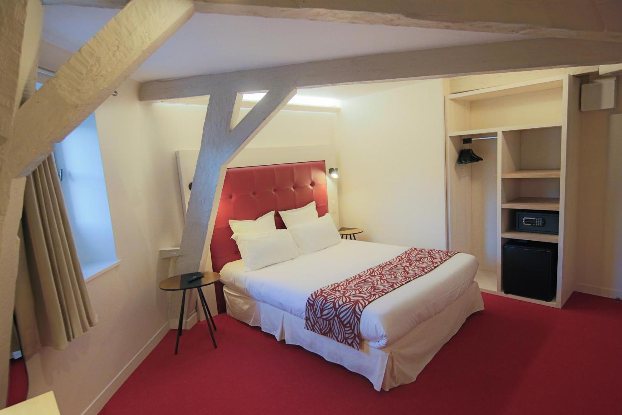 Hotel Montaigne 사흘라 라 카네다 외부 사진